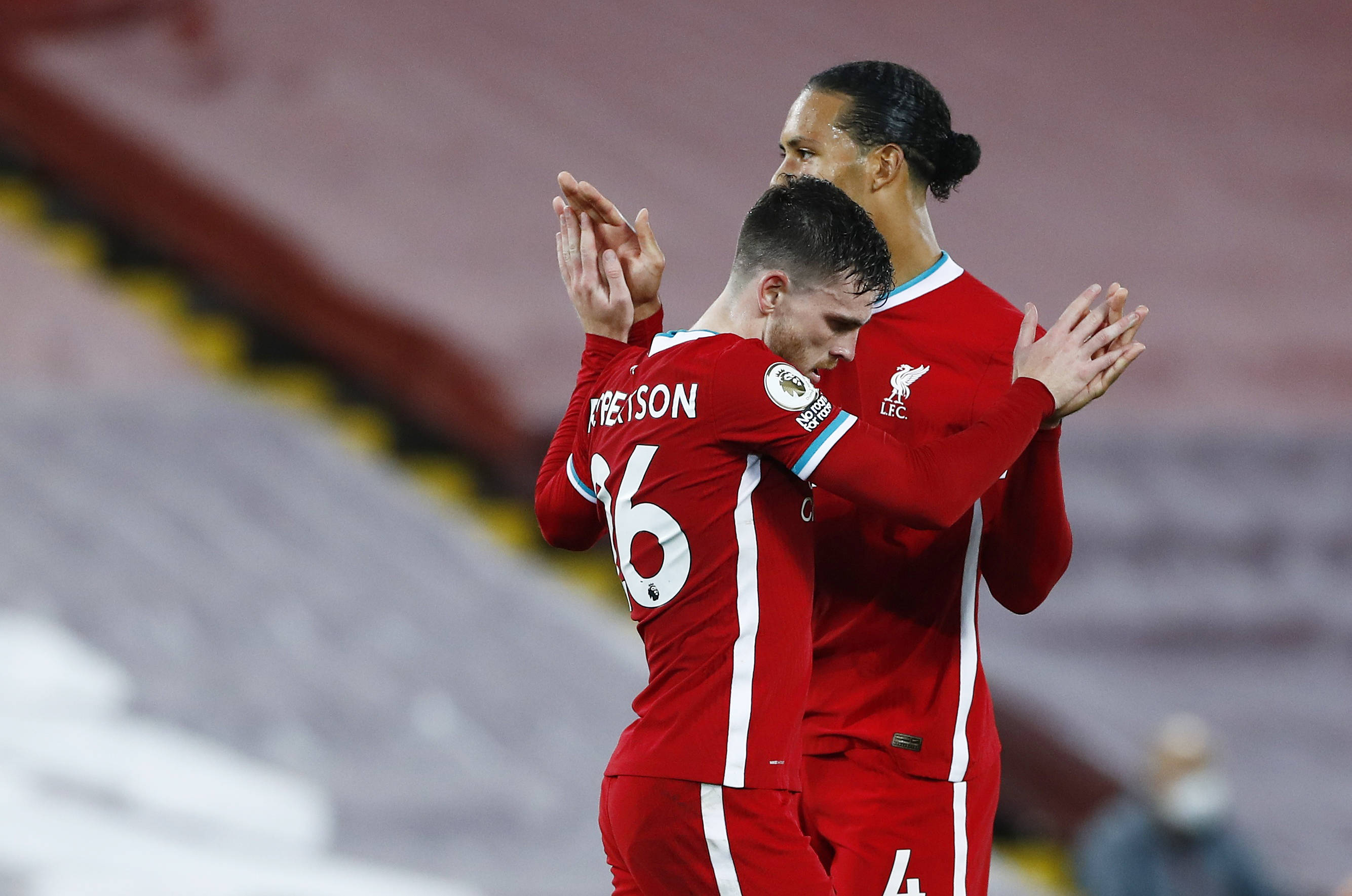 和在攻防两 和在攻防两